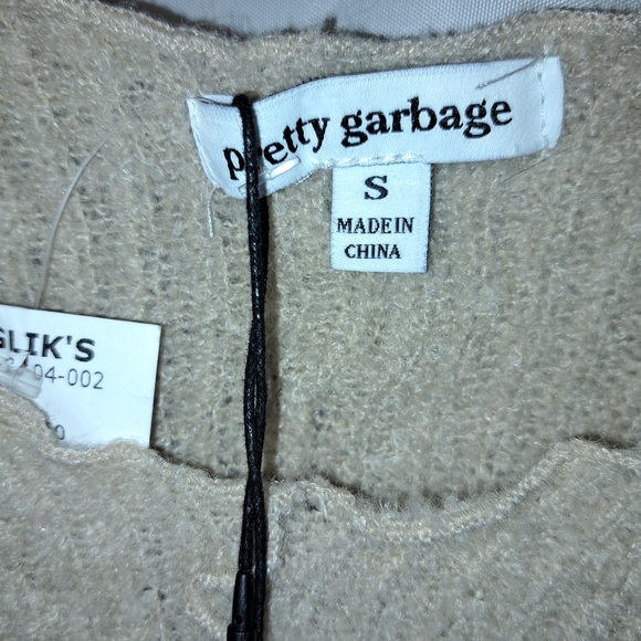 NWT Sz S Babydoll, Bell Sleeves Scalloped Edge Cropped Beige Sweater Boho - Picture 3 of 10